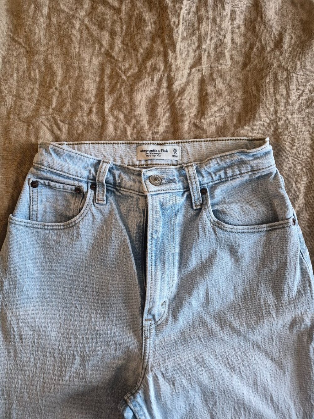 Jeans 90`s Straight Ultra High Rise Abercrombie & Fitch Curve Love size 26 Reg